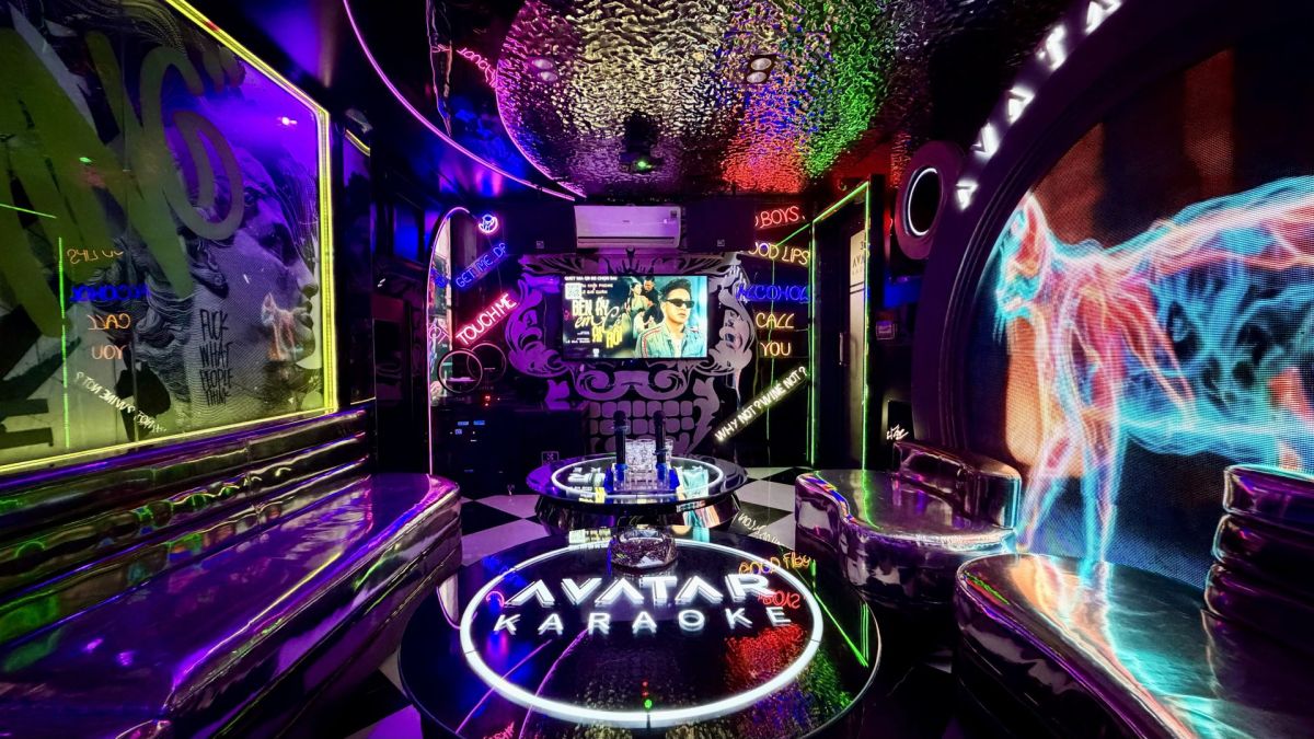 VAT Invoices, Deposits & Payment When Running a Company Party