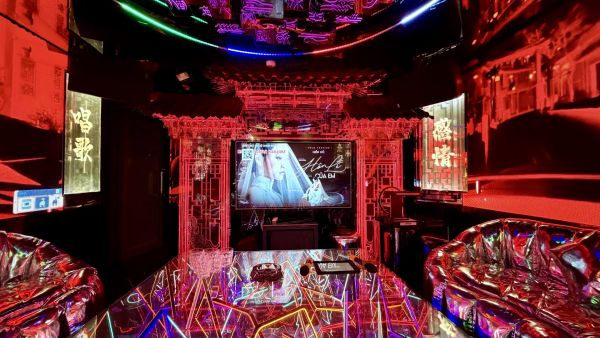 中国客人在越南唱 KTV，最常问的八个问题