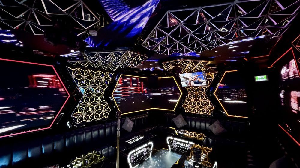 Room 2A3 Celestial, 55m² for 20 guests — a balanced size when colleagues and family are both coming